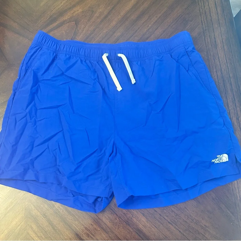 The North Face Men's Action Short 2.0, L Short, TNF Blue New